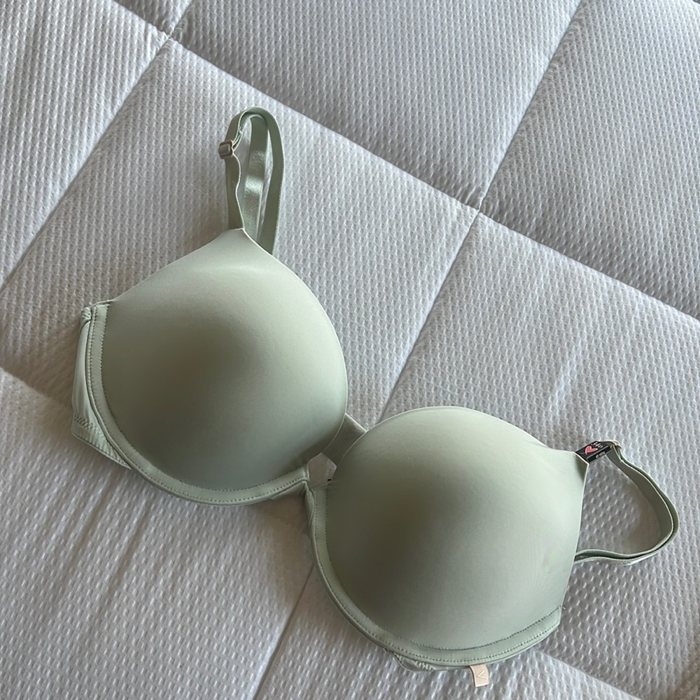 Victoria secret bra